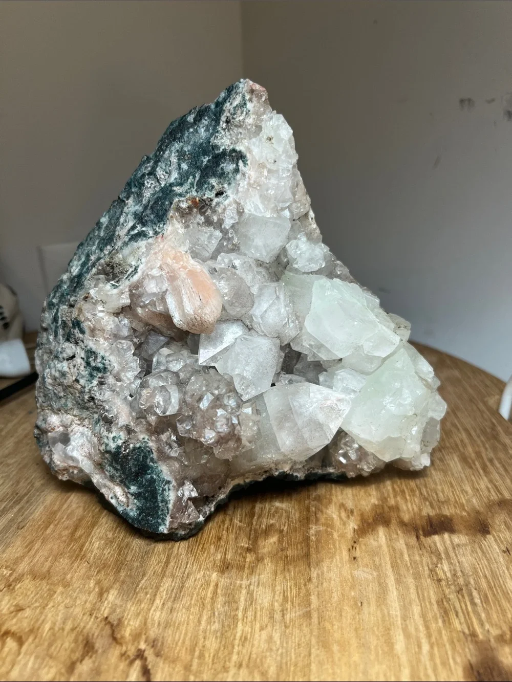 Statement Apophyllite Crystal multicolored w Stillbite inclusions & more 2578g - Picture 4 of 17
